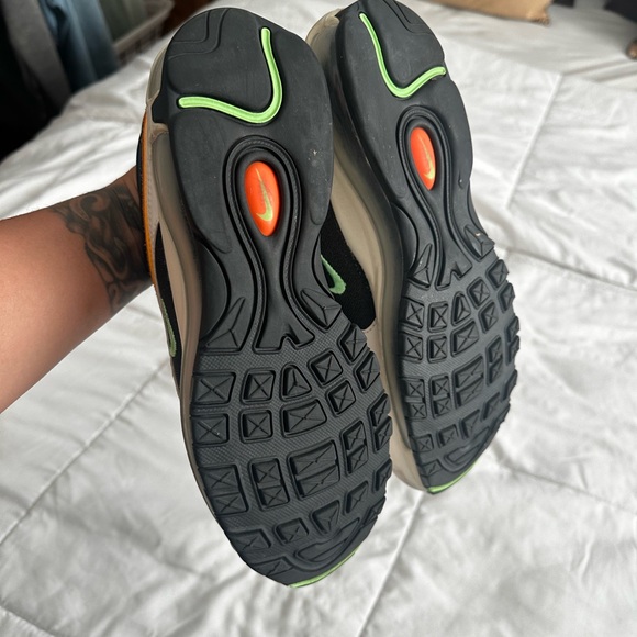 Nike Air Max 97 - Picture 3 of 5